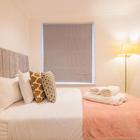 Gorgeous 3 B Edroom Home In Little Venice Лондон Екстер'єр фото