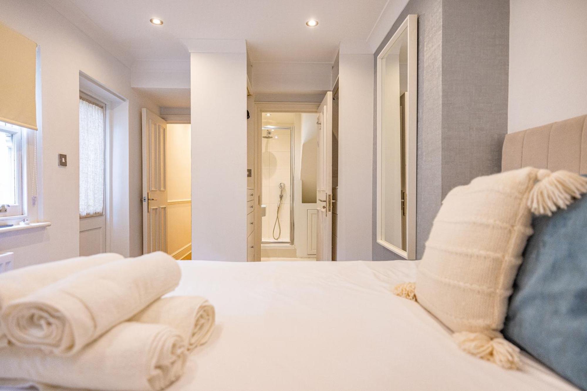 Gorgeous 3 B Edroom Home In Little Venice Лондон Екстер'єр фото